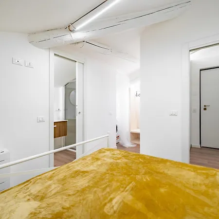 Host4u - Conicchio New Few Steps From Casazza Metro Station & Free Parking Apartment *