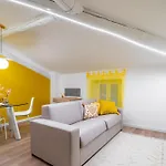 شقة Host4u - Conicchio New Few Steps From Casazza Metro Station & Free Parking *