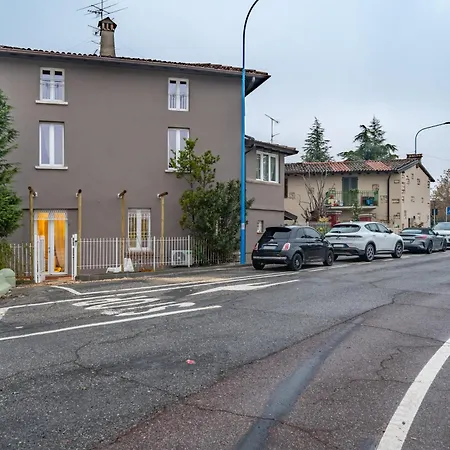 Cascina Conicchio - Metro Station - By Host4u Brescia