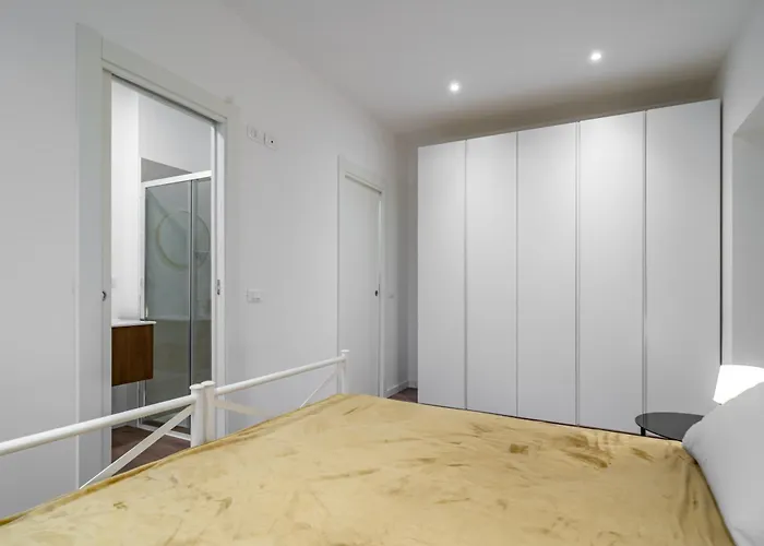 Host4u - Conicchio New Few Steps From Casazza Metro Station & Free Parking