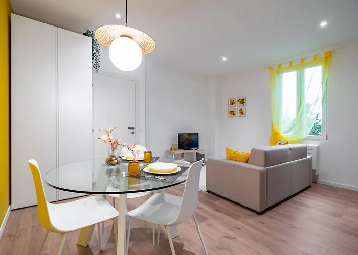 Host4u - Conicchio New Few Steps From Casazza Metro Station & Free Parking Appartamento *