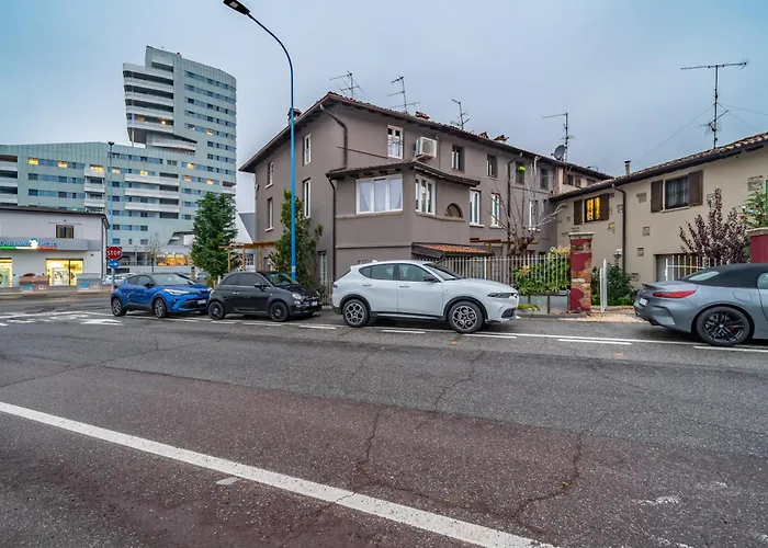 Host4u - Conicchio New Few Steps From Casazza Metro Station & Free Parking * Brescia