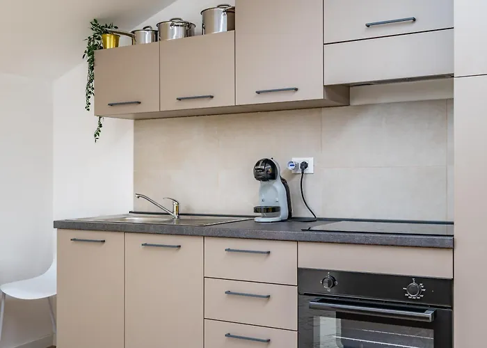 Host4u - Conicchio New Few Steps From Casazza Metro Station & Free Parking Brescia