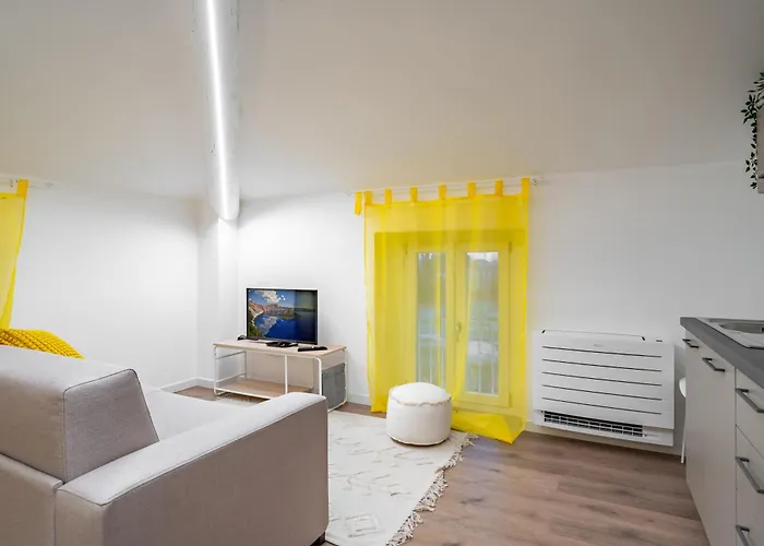 Host4u - Conicchio New Few Steps From Casazza Metro Station & Free Parking Apartment Brescia