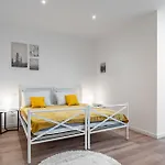 Host4u - Conicchio New Few Steps From Casazza Metro Station & Free Parking *