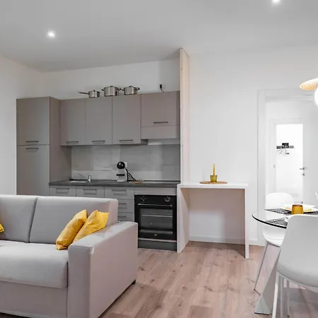 Host4u - Conicchio New Few Steps From Casazza Metro Station & Free Parking
