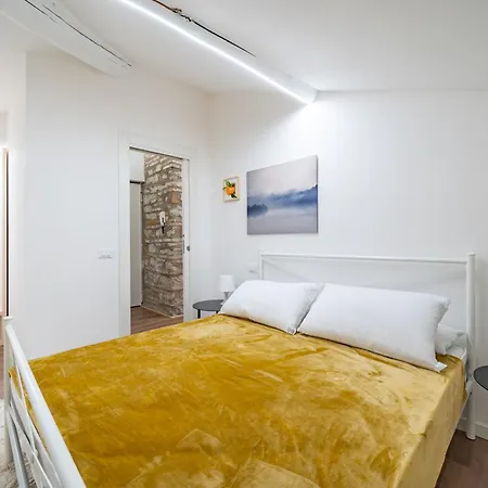 Host4u - Conicchio New Few Steps From Casazza Metro Station & Free Parking Διαμέρισμα Μπρέσια